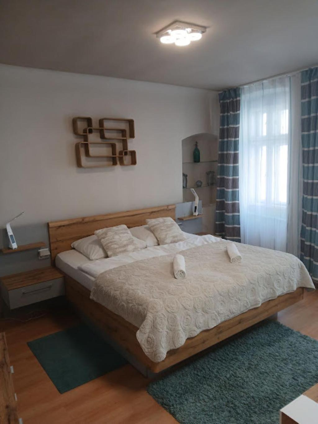 Soda Apartman Дьєр Екстер'єр фото